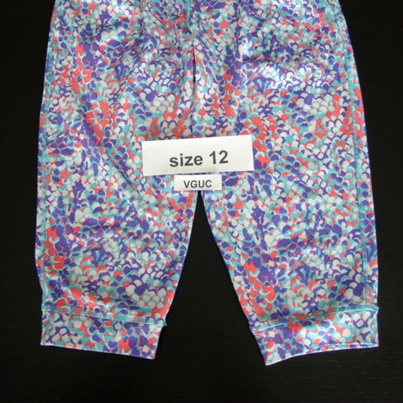 Ivivva Girl by Lululemon 🍋Buttery Soft Comfy Crop colourful pockets size 12 - Picture 3 of 3